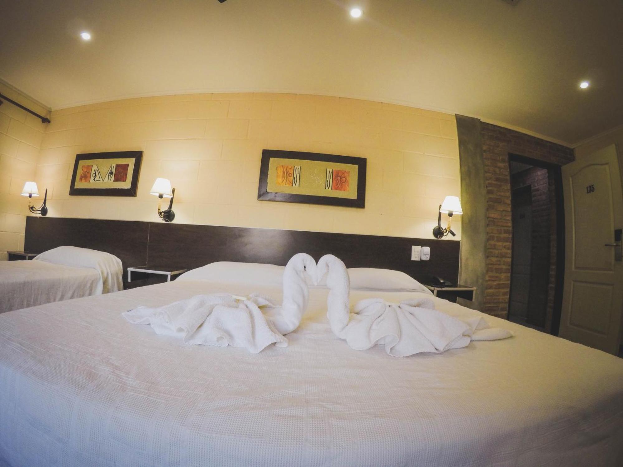 Hotel Torres Del Sol Merlo Eksteriør billede